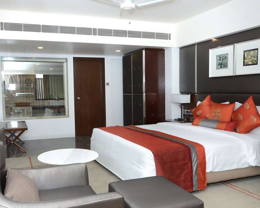 Quality Hotel D V Manor Виджаявада Номер фото